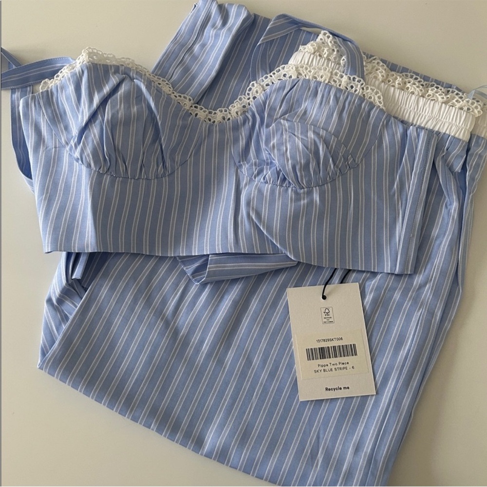 NWT • Pippa 2 piece set in sky blue stripe - size 6 - Picture 2 of 10